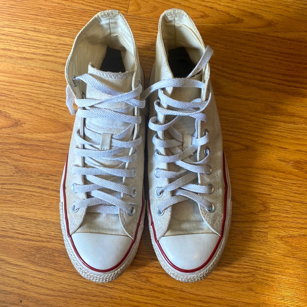 Size 9 women 7 men converse